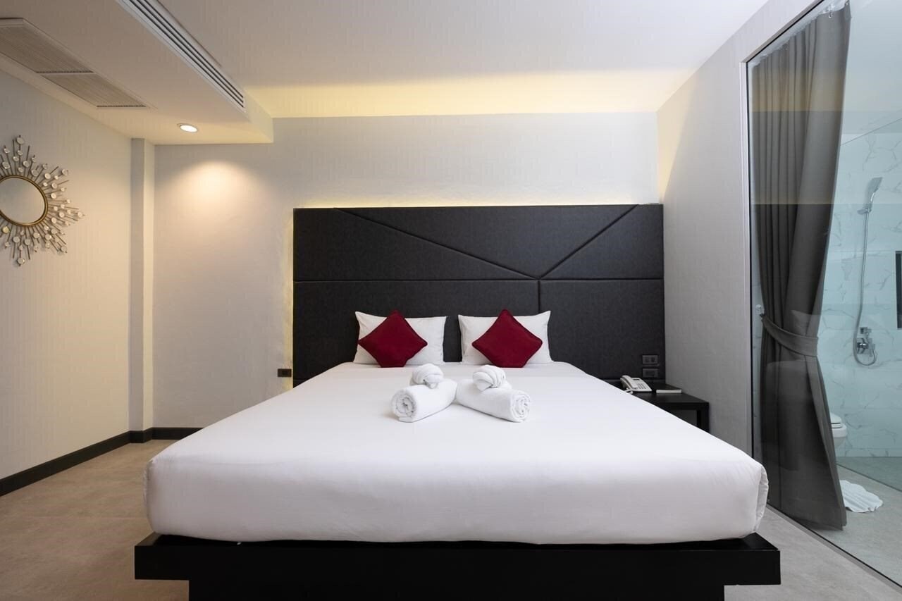 Апартаменти The Royal Palm Beach Front 3*